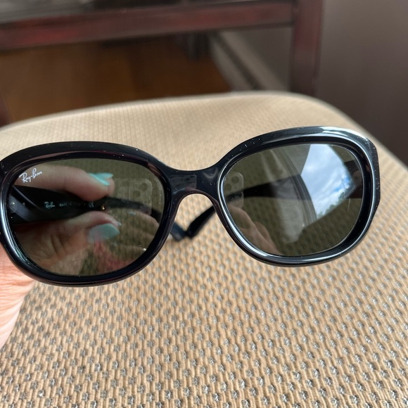 Ray-Ban Accessories - RayBan black sunglasses